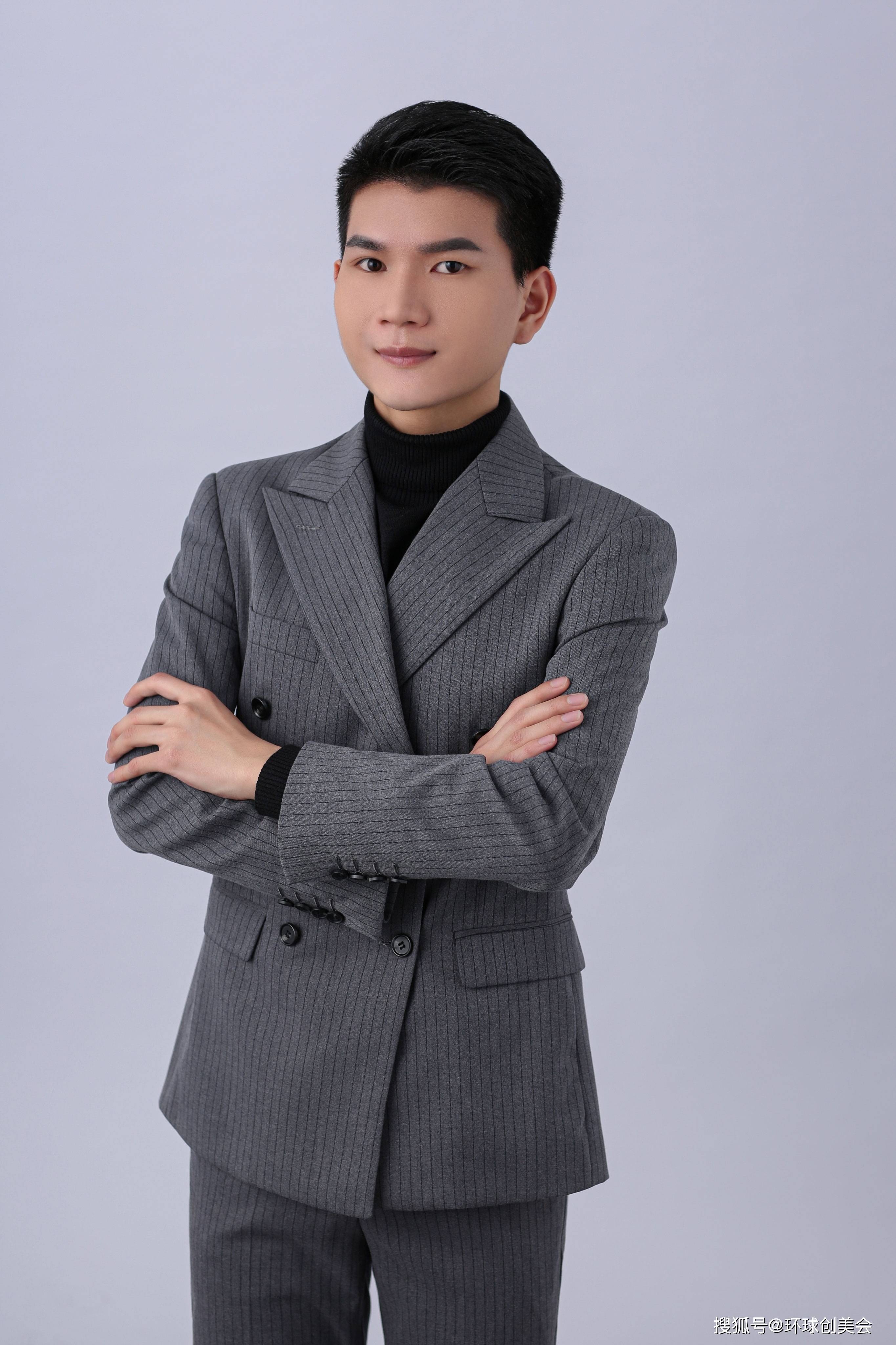 吴沙 视觉与舞美负责人